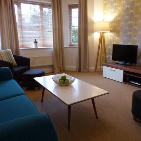 St Raphael House, City Centre Charming Apartments Basingstoke Zewnętrze zdjęcie